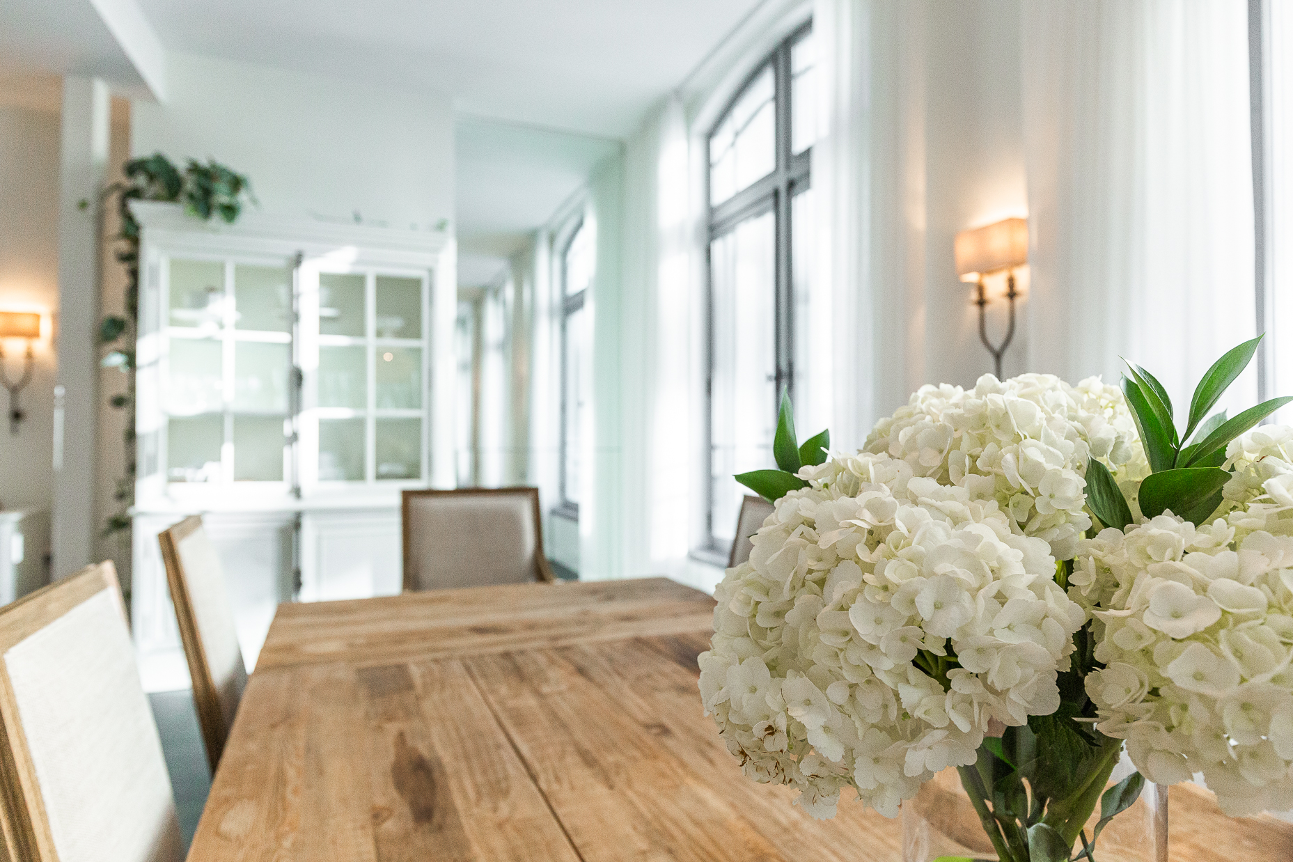 Le Gorini master bedroom